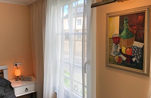 Ruedesheim am Rhein Apartment | Fewo zur goldenen TraubeI Yellow apartment I Central Rüdesheim old town I Wifi