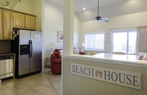 Kill Devil Hills Condo | FFR302 The Starboard by First Flight Rentals