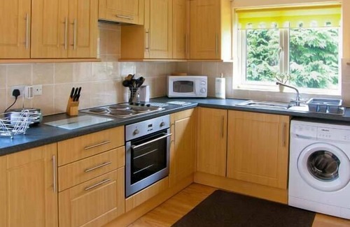 Martletwy Cottage | FFYNNON NI, pet friendly, with a garden in Narberth