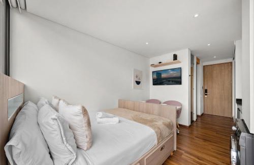 Chico Norte III Apartment | FH - Minimalist studio in Chico - Bogota