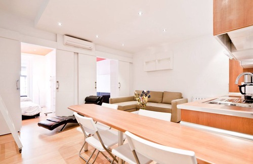 Malasana Apartment | FIBER WIFI - PLAZA DE ESPAÑA MALASAÑA DISTRICT - FULLY REFURBISHED