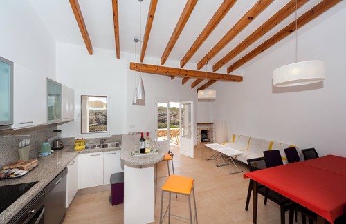 Punta Grossa Villa | Ficula Vell A&B Sea Frontline Villa
