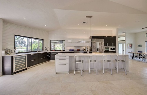 Biggar House | Fiddlesticks Country Club Modern 3 BR Home