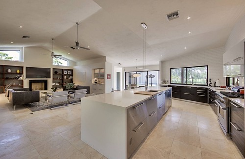 Biggar House | Fiddlesticks Country Club Modern 3 BR Home