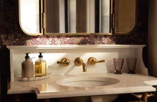 Gateway District Hotel | Fidelity Hotel