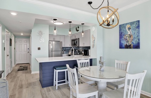 Orange Beach Condo | Fido friendly! Silver Beach 605. Toes in the Water OBA & Access to Sand!