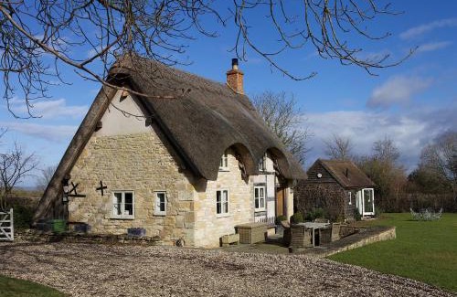 Pershore House | Field Cottage