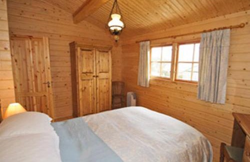 Swadlincote House | Field Lodge - E4380