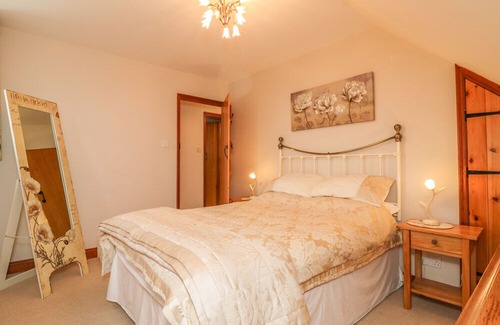 Tiverton Cottage | Fig Tree Cottage, BICKLEIGH
