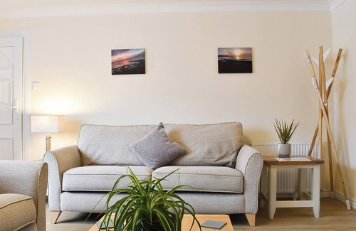 Muston Cottage | Filey Central One - UK31706