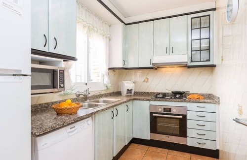 Lloret Blau Villa | (Fina) Villa with pool for 6.