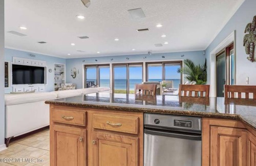 South Ponte Vedra Beach House | Final Specials for the Year-nOceanfront Retreat Home in FL
