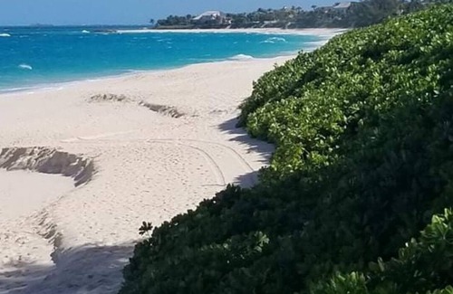 Paradise Island Villa | Finally Paradise Island at Down to Earth Pricing!