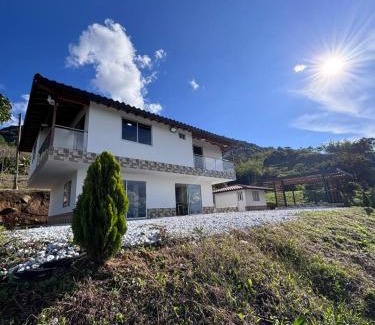 El Penol Apartment | Finca El Encanto Guatapé