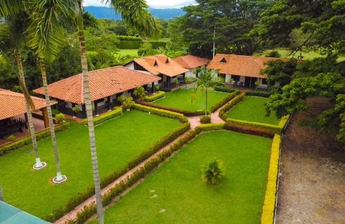 Soacha Other | FInca el Saman de Mi Familia V180Club