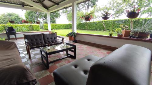 Pueblo Tapao Hotel | Finca Hotel El SAMAN de alto bonito