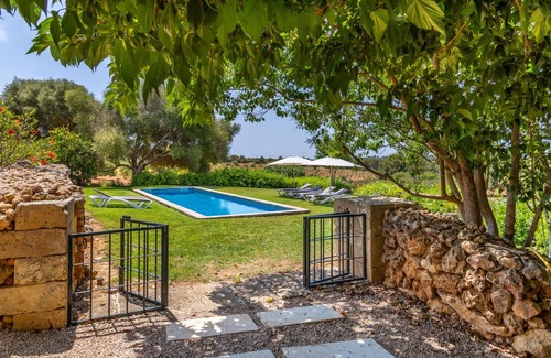 Manacor House | Finca near Porto Cristo, 3 bedrooms; 3 bathrooms, 1 toilet, pool 4 x 12, lawns