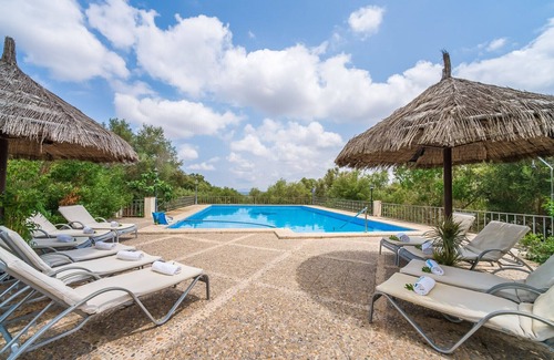 Petra Villa | Finca Son Perxa on Mallorca with pool and bbq