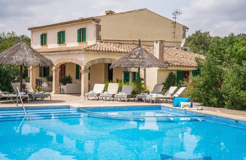 Petra Villa | Finca Son Perxa on Mallorca with pool and bbq