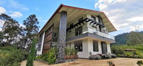 Tena Villa | Finca Turistica Buenos Aires Casa Balmoral