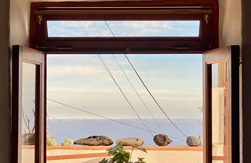 El Tanque House | Finca with jacuzzi and sea view