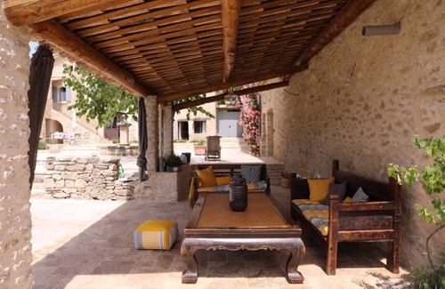 Forcalquier House | Find tranquility & inspiration