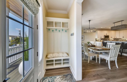 Atlantic Beach House | Find Your SEAVIEW SANCTUARY - Luxury 6 BR Home - Heated Pool, Game Room, Walk to Beach
