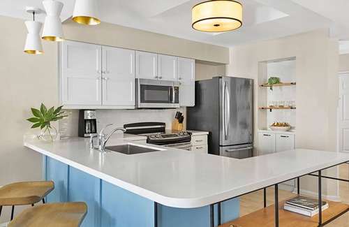Folly Field Resort | 𝐅𝐢𝐧𝐝𝐢𝐧𝐠 𝐌𝐞𝐢𝐥𝐢 Beachfront Access Barony Resort+Amenities! 2BR Condo