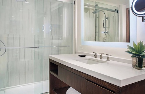 Estate Bethany Resort | 𝐅𝐢𝐧𝐝𝐢𝐧𝐠 𝐌𝐞𝐢𝐥𝐢-Beach Fun Cruz Bay Resort+Amenities Included. 2BRCondo
