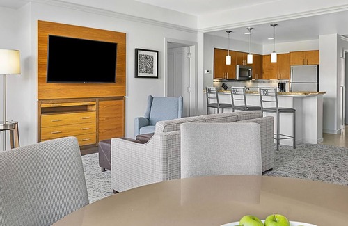 Palm Desert Resort | 𝐅𝐢𝐧𝐝𝐢𝐧𝐠 𝐌𝐞𝐢𝐥𝐢-Coachella Fun @ Desert Springs Villas Resort+Amenities