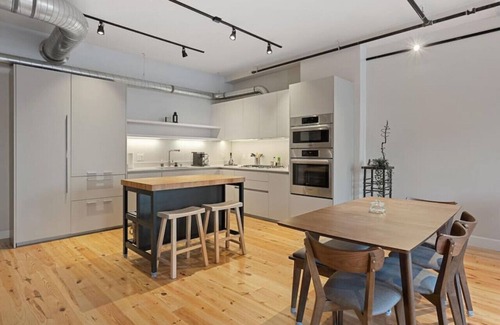 Over-the-Rhine Condo | Findlay Suites -Explore OTR with an Outdoor Deck!