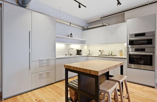 Over-the-Rhine Condo | Findlay Suites -Explore OTR with an Outdoor Deck!