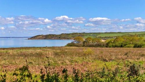 Cowes House | Finest Retreats - Beachlands