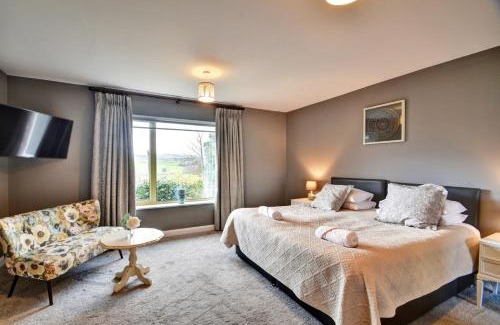 Summerbridge House | Finest Retreats - Heather Lea