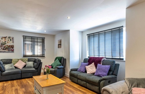 Penwithick House | Finest Retreats | Mulberry Bungalow
