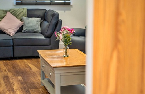Penwithick House | Finest Retreats | Mulberry Bungalow