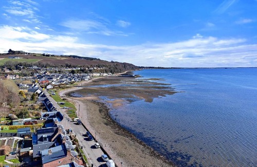 Avoch House | Finest Retreats - The Sea Cottage