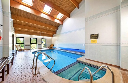 Thirsk Apartment | Finest Retreats - York Hall Apt