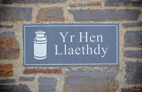Newcastle Emlyn House | Finest Retreats - Yr Hen Llaethdy
