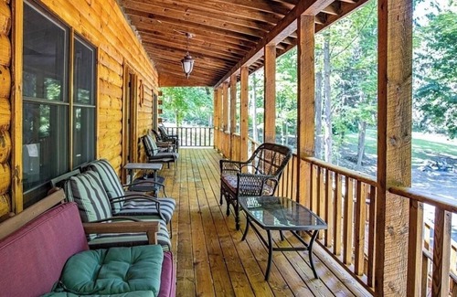 Pulteney Cabin | Finger Lakes Lodge overlooking Keuka Lake with 1st floor master bed & bath!