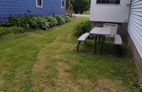 Painted Post House | Finger Lakes wine country! Minutes to all the fun! NASCAR! Corning Glass Museum!