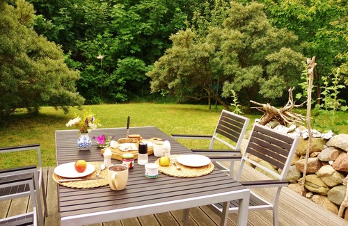 Dranske House | Finnhaus 200m from the Baltic Sea coast, sea view to Hiddensee, free WiFi
