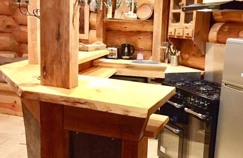 Collonges-sous-Saleve Ski Chalet | Finnish Kota Cave Orjobet