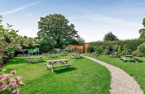 Llangadfan House | Fioled - Uk40267