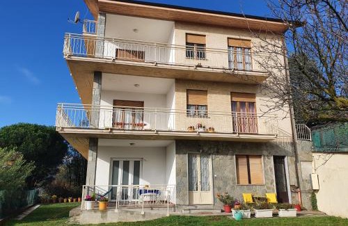 Almese Apartment | Fiori e Frutti Guest Home