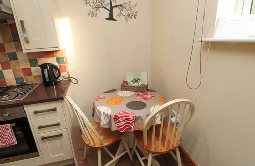 Newcastle-upon-Tyne Cottage | FIR TREE COTTAGE, pet friendly, with a garden in Otterburn