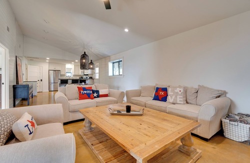 Dripping Springs House | Fire Pit + Deck: Secluded Dripping Springs Retreat