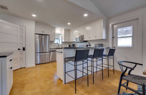 Dripping Springs House | Fire Pit + Deck: Secluded Dripping Springs Retreat