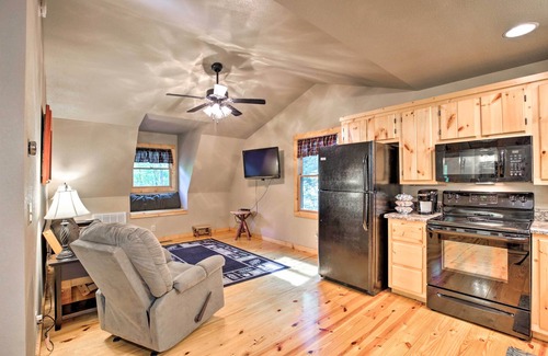 Murphy Cabin | Fire Pit & Forest Views: Secluded Murphy Cabin!