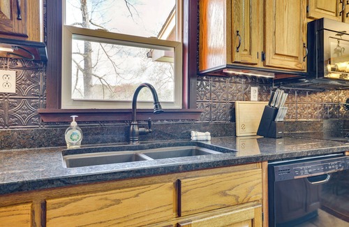 Trenton House | Fire Pit + Game Room: Lakefront Escape in Trenton!